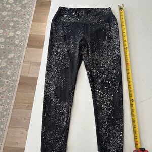 Zella Black and White Patterned Leggings